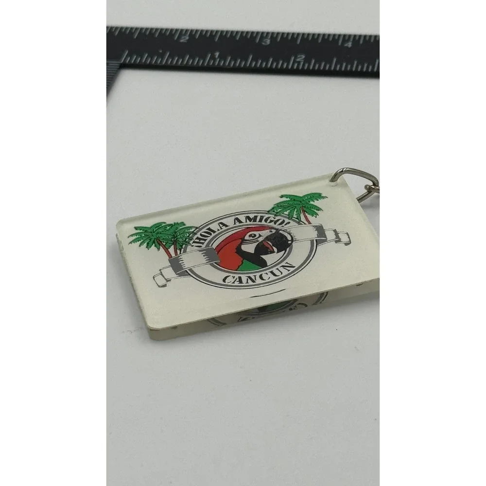 Vintage‎ Hola Amigo Cancun Keychain Macaw Parrot Palm Tropical Souvenir Mexico